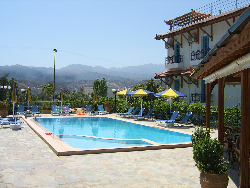 Stavros Apartments Istro Exterior photo